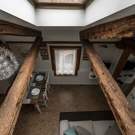 Design District Apartment R&R-3
